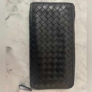 Vintage Bottega Veneta Long wallet.